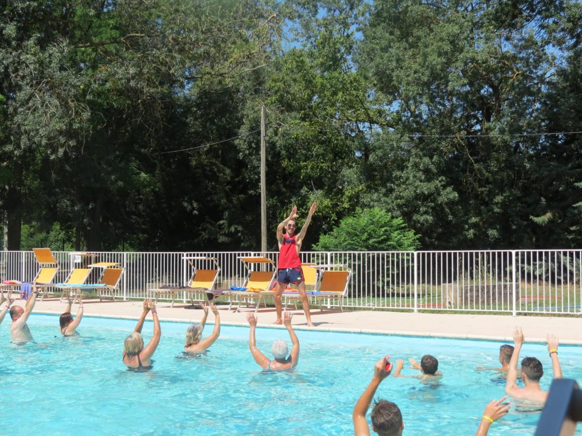 Camping Du Lion Bourg-Saint-Andéol Exterior foto